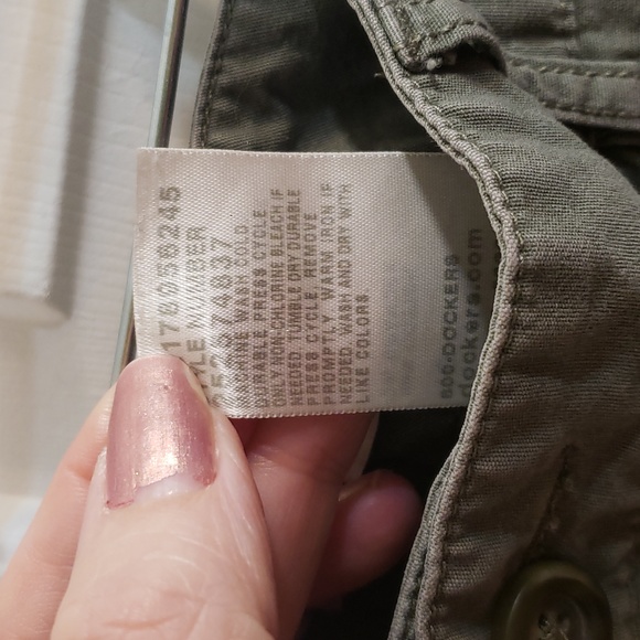 Dockers cute capri pants - Picture 4 of 5